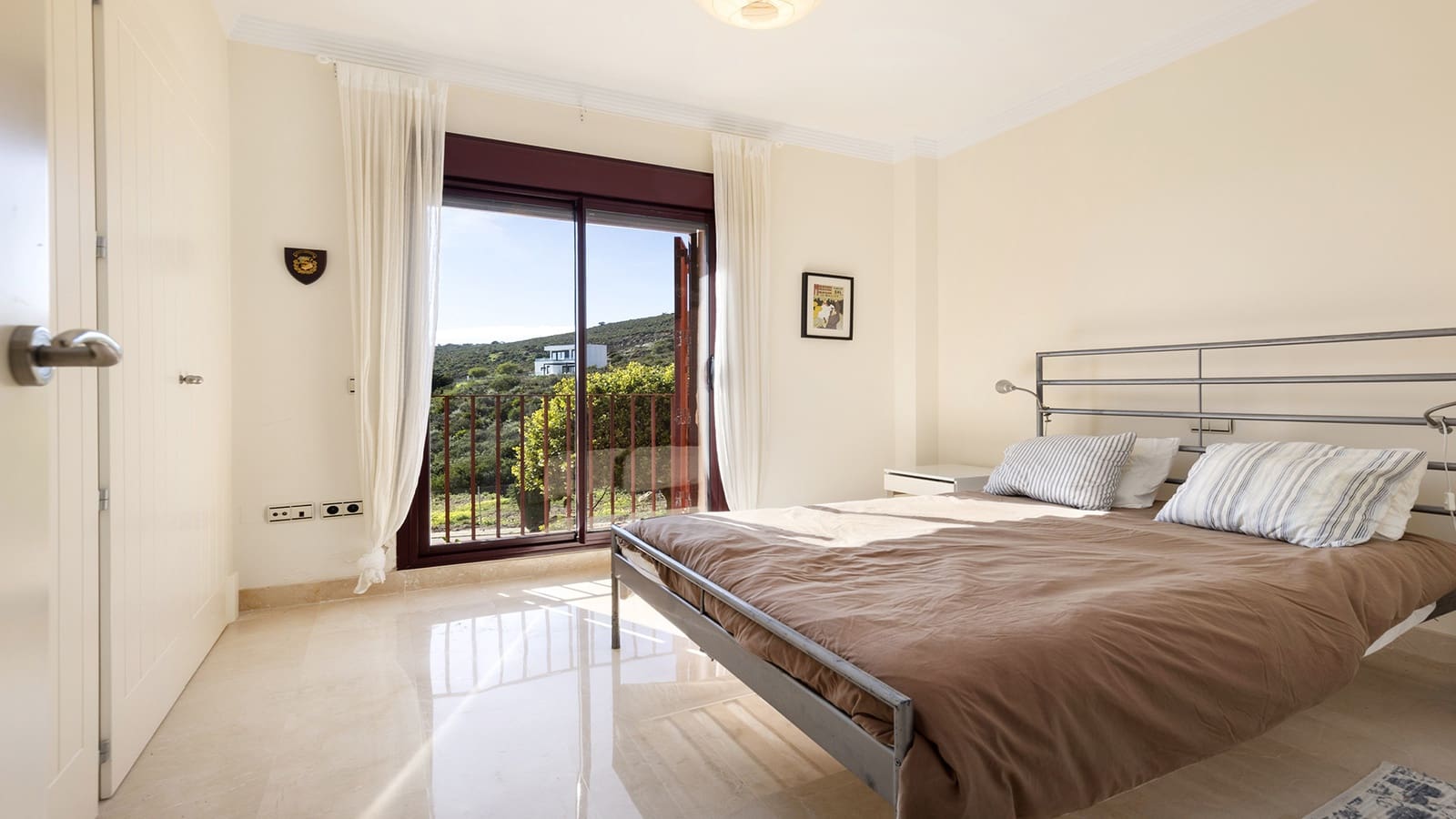 3 bedroom Apartment for sale in Manilva with pool garage - € 350,000 (Ref: 9625554)