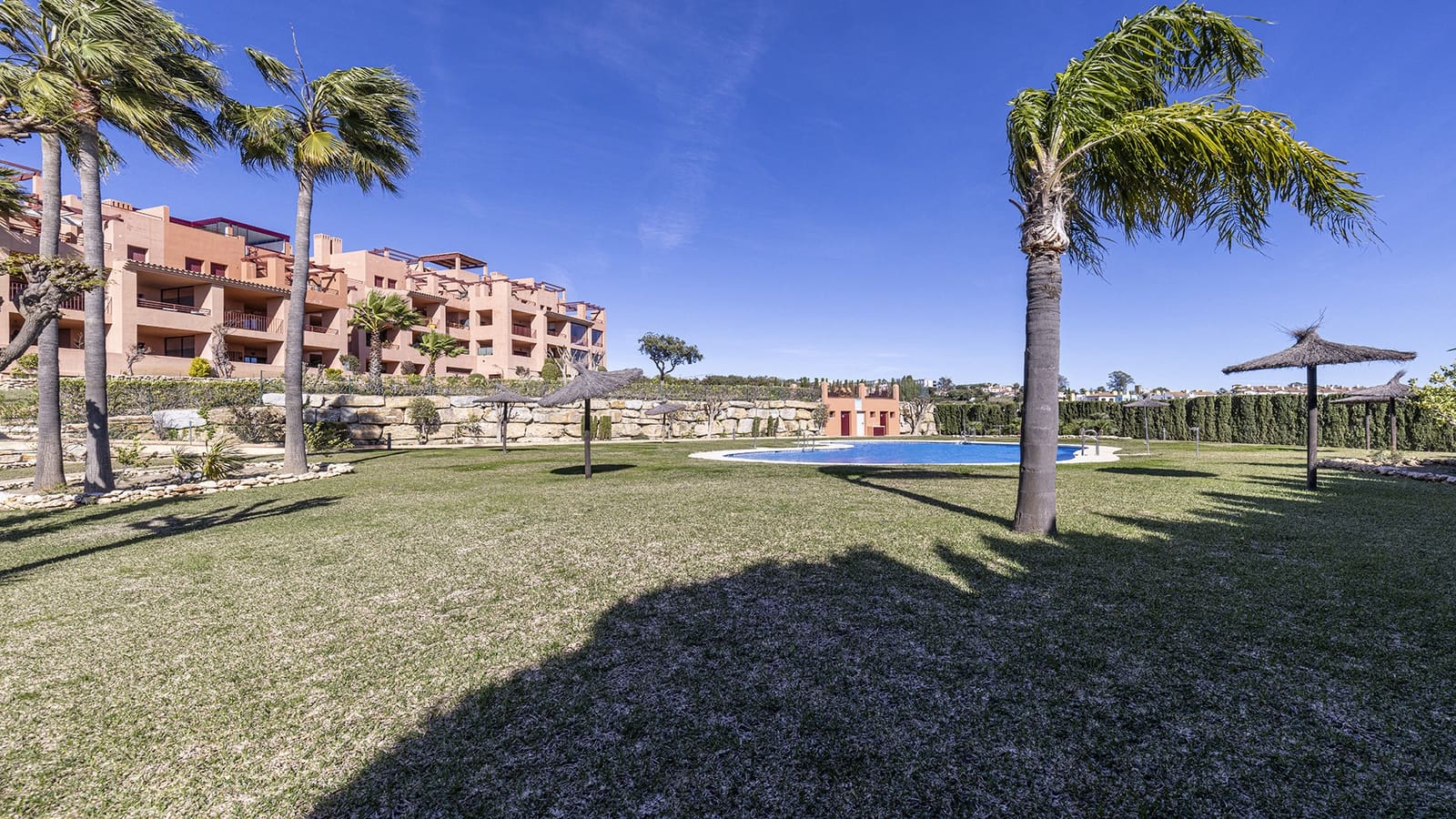 3 bedroom Apartment for sale in Manilva with pool garage - € 350,000 (Ref: 9625554)