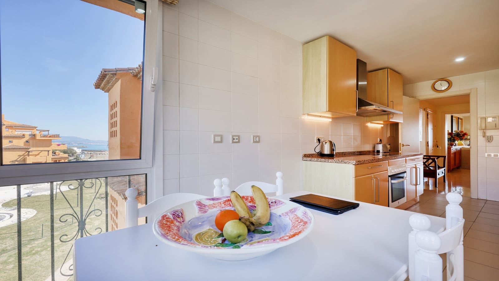 3 bedroom Apartment for sale in Manilva with pool garage - € 650,000 (Ref: 9729272)