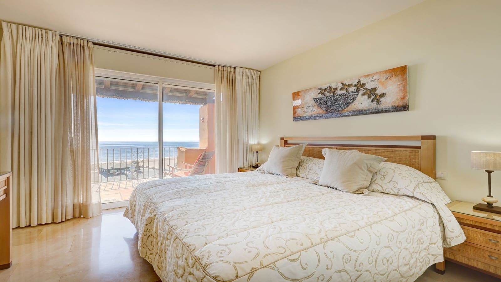 3 bedroom Apartment for sale in Manilva with pool garage - € 650,000 (Ref: 9729272)