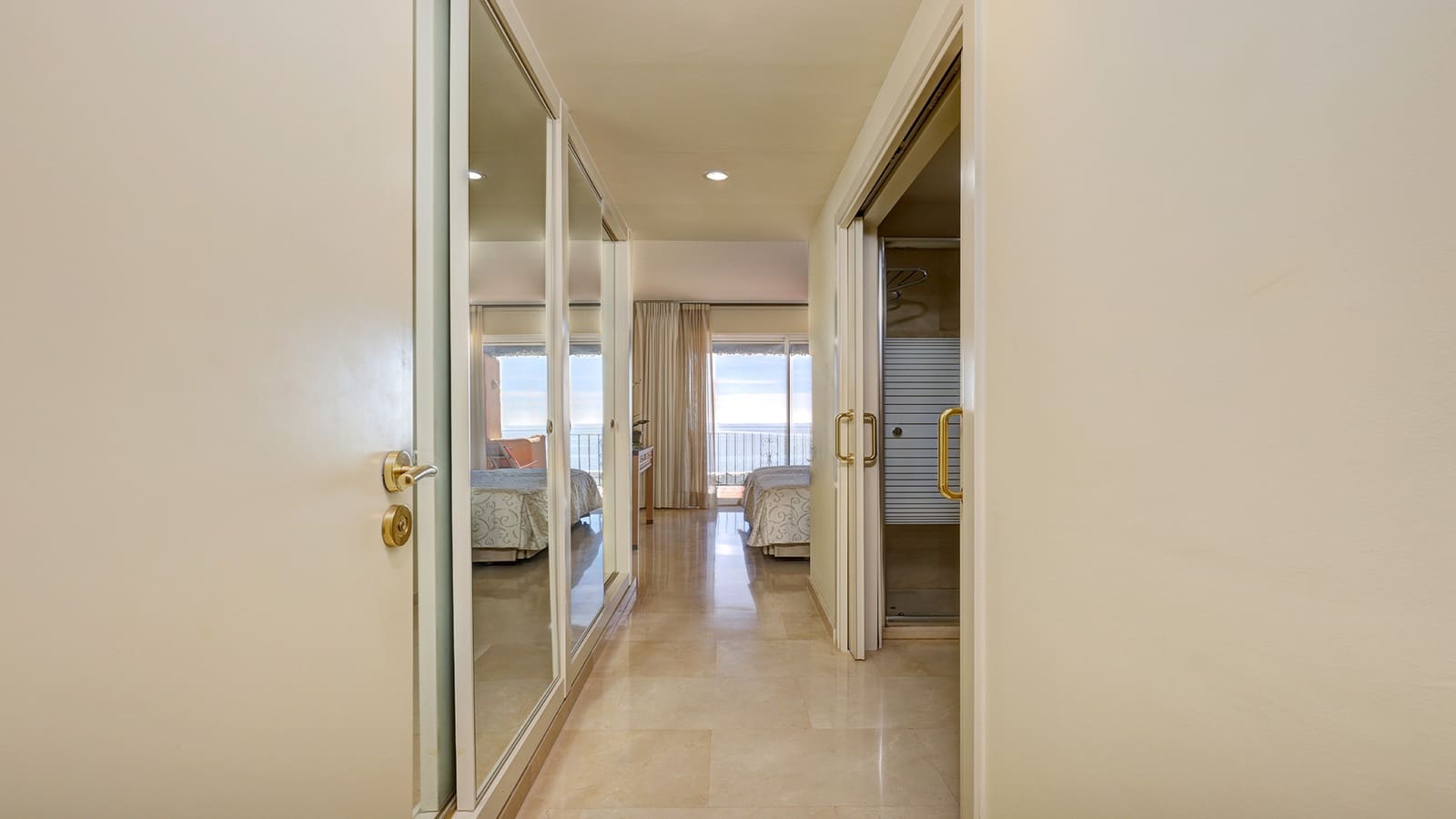 3 bedroom Apartment for sale in Manilva with pool garage - € 650,000 (Ref: 9729272)