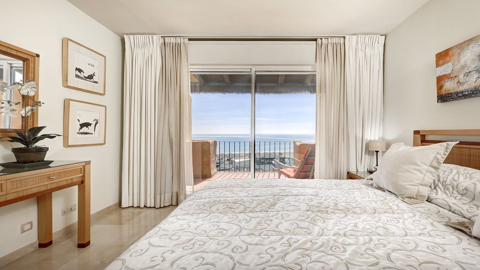 3 bedroom Apartment for sale in Manilva with pool garage - € 650,000 (Ref: 9729272)