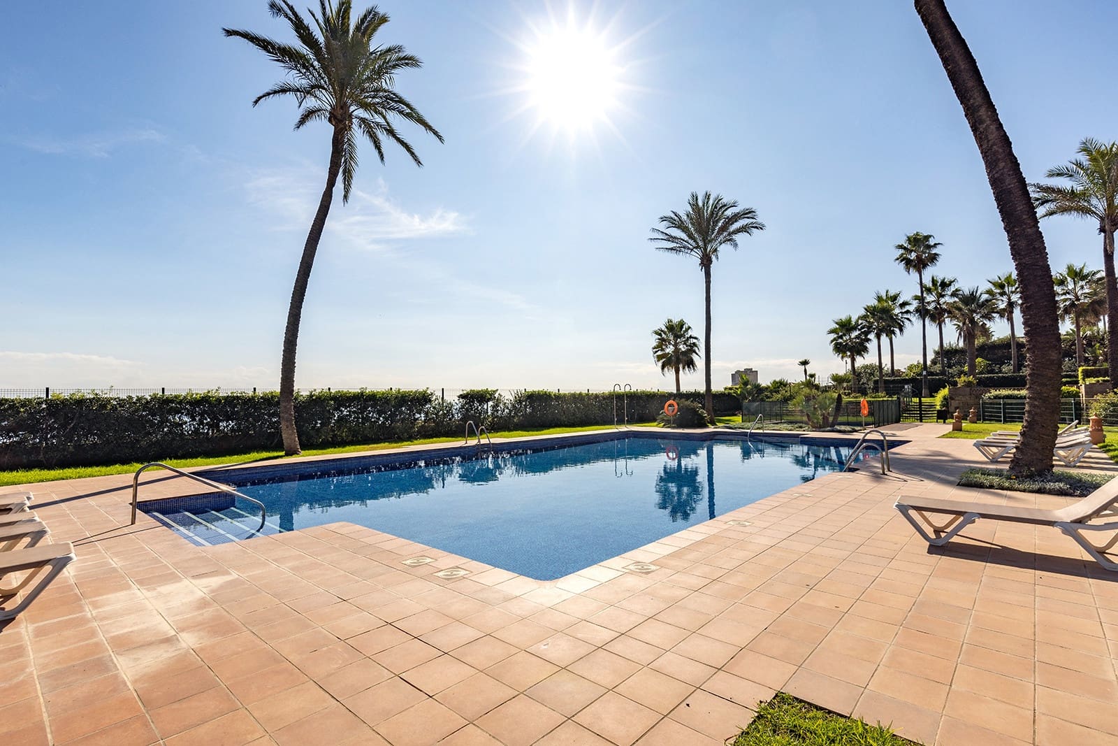 3 soveværelse Lejlighed til salg i Casares med swimmingpool garage - € 635.000 (Ref: 9780421)