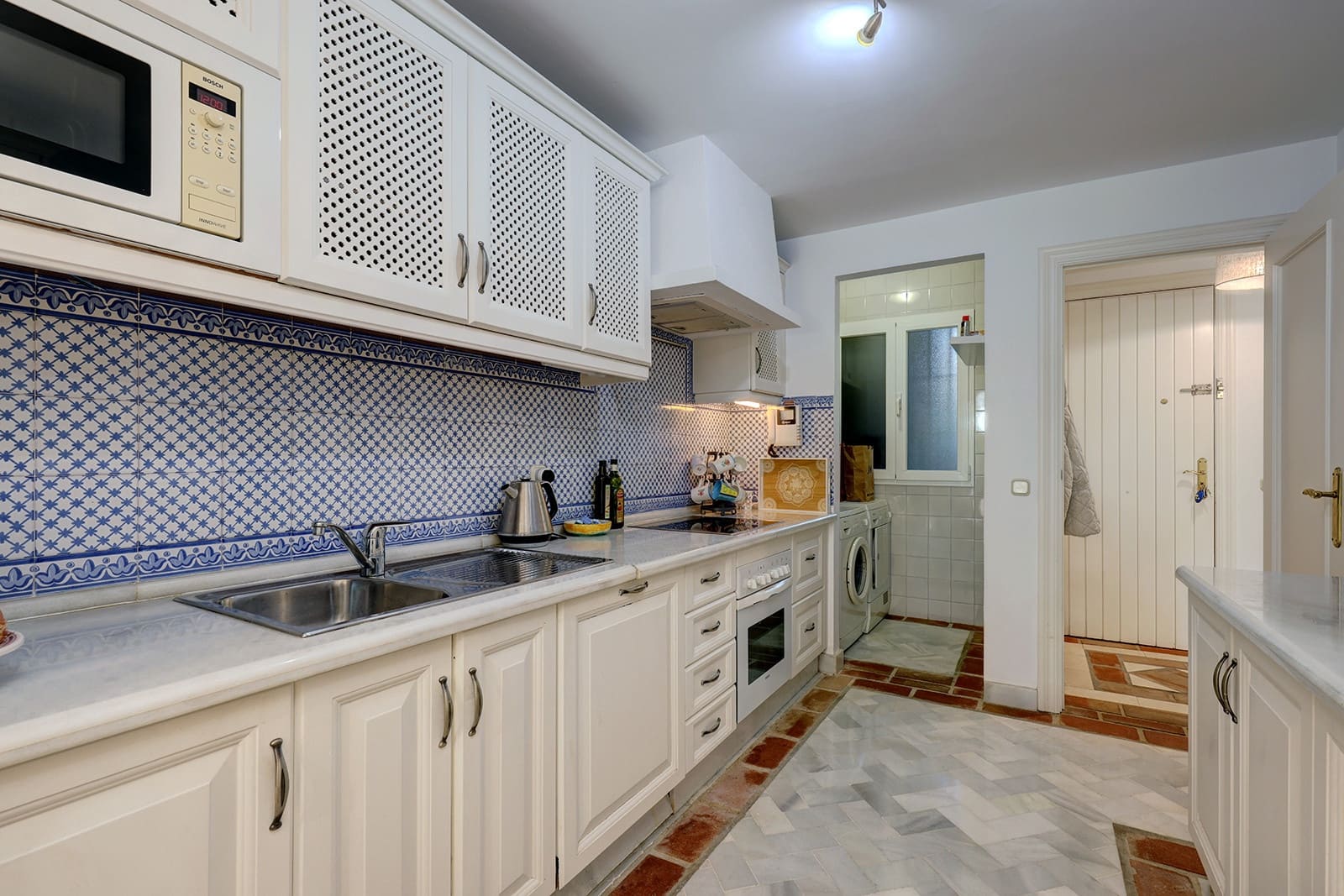 3 soveværelse Lejlighed til salg i Casares med swimmingpool garage - € 635.000 (Ref: 9780421)