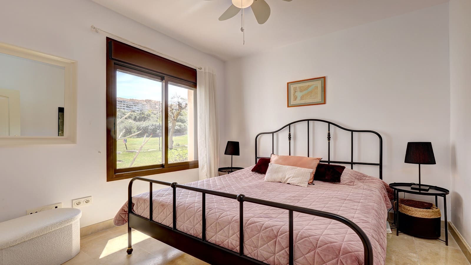 2 chambre Appartement à vendre à Manilva avec piscine garage - 269 000 € (Ref: 9784118)