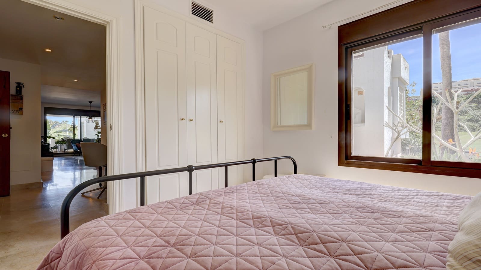 2 chambre Appartement à vendre à Manilva avec piscine garage - 269 000 € (Ref: 9784118)