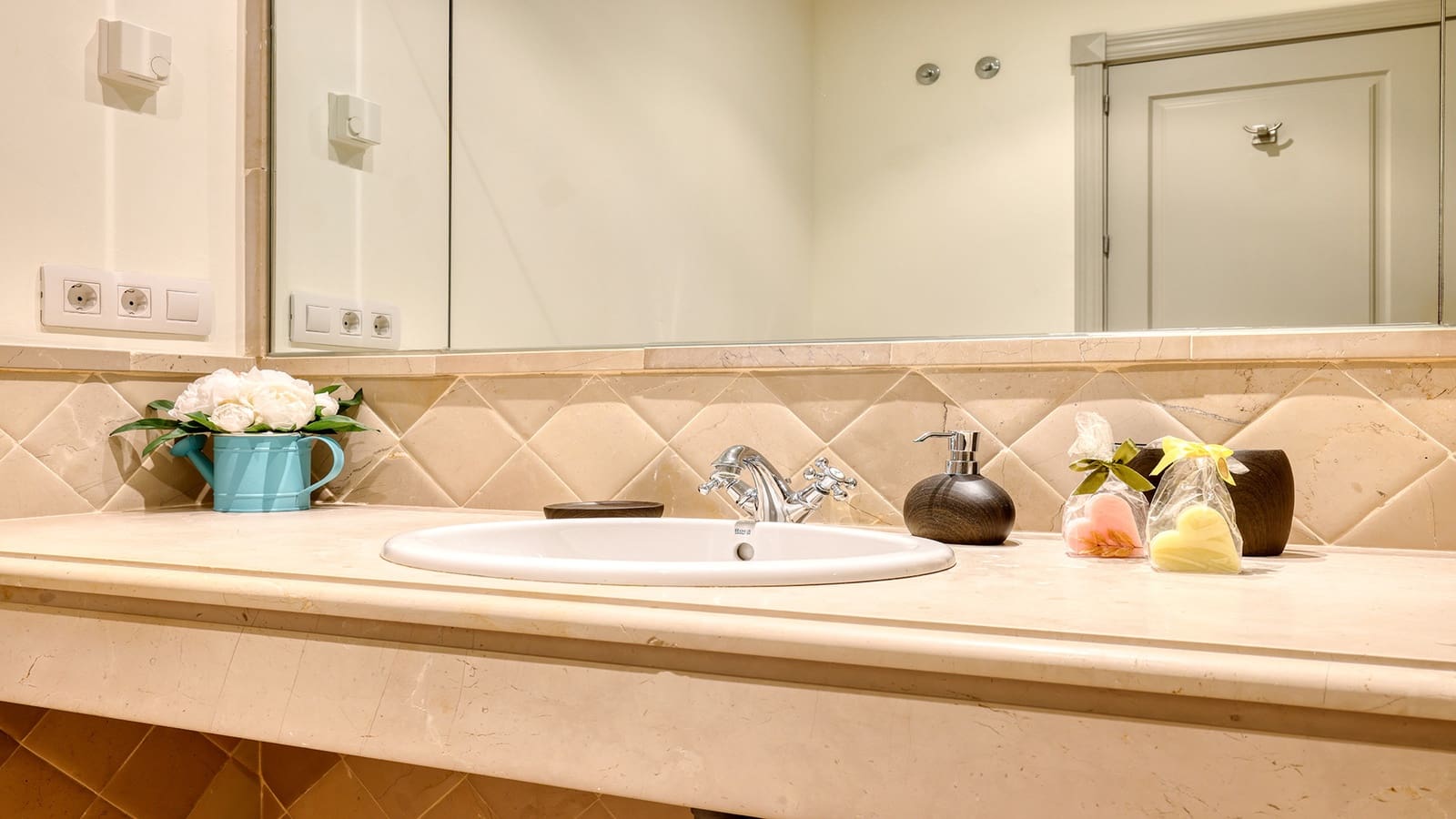 2 soveværelse Lejlighed til salg i Casares med swimmingpool garage - € 440.000 (Ref: 9784119)