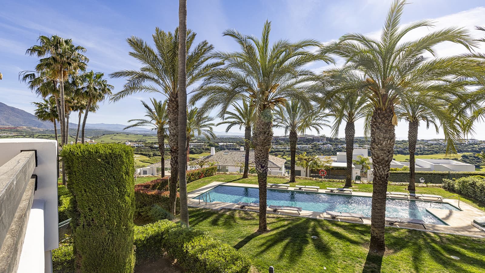 2 soveværelse Lejlighed til salg i Casares med swimmingpool garage - € 440.000 (Ref: 9784119)