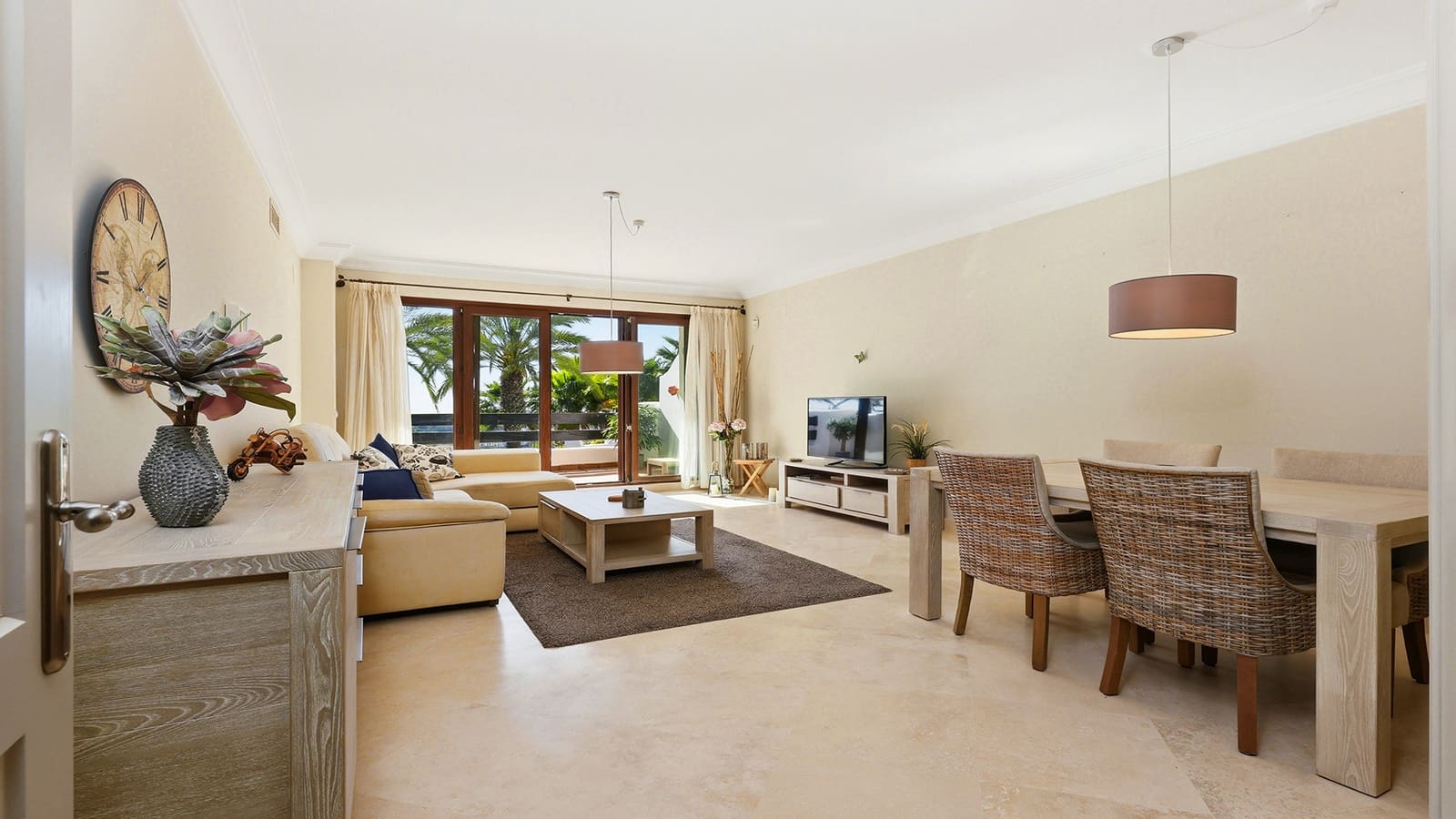 2 bedroom Apartment for sale in Casares with pool garage - € 440,000 (Ref: 9784119)