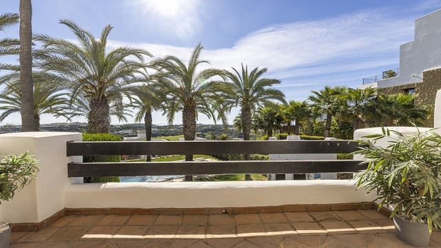 2 chambre Appartement à vendre à Casares avec piscine garage - 440 000 € (Ref: 9784119)