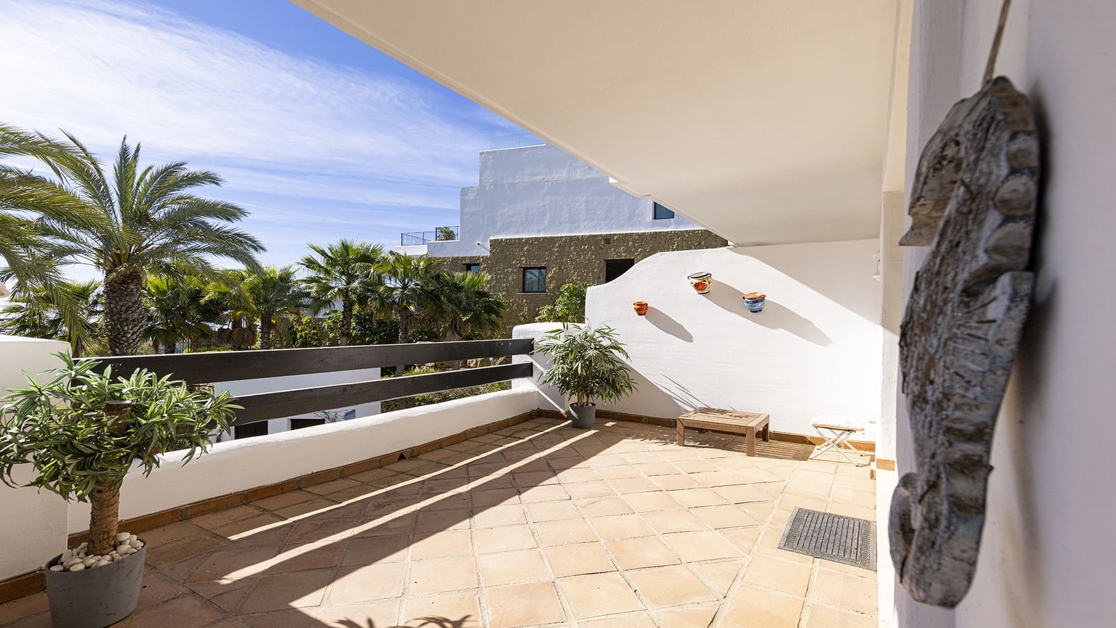 2 bedroom Apartment for sale in Casares with pool garage - € 440,000 (Ref: 9784119)