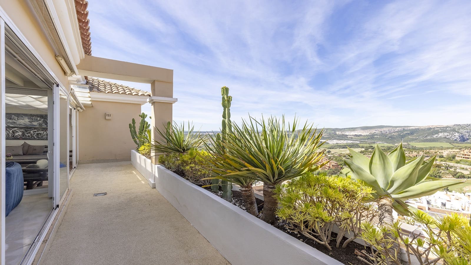 3 camera da letto Attico in vendita in Casares con piscina garage - 560.000 € (Rif: 9804165)