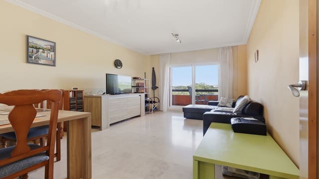 2 soverom Leilighet til salgs i Casares med svømmebasseng garasje - € 240 000 (Ref: 9855215)