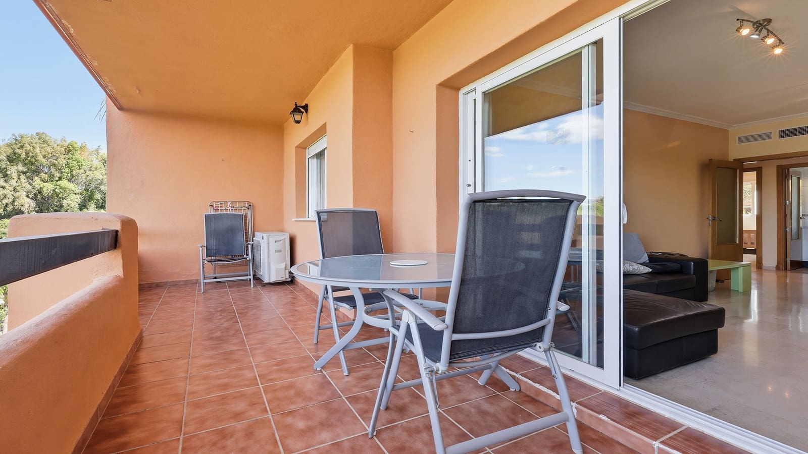 2 soveværelse Lejlighed til salg i Casares med swimmingpool garage - € 240.000 (Ref: 9855215)