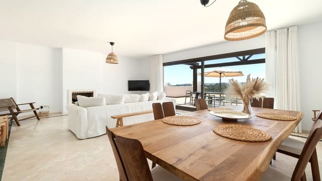 3 chambre Penthouse à vendre à Casares avec piscine garage - 650 000 € (Ref: 9865013)