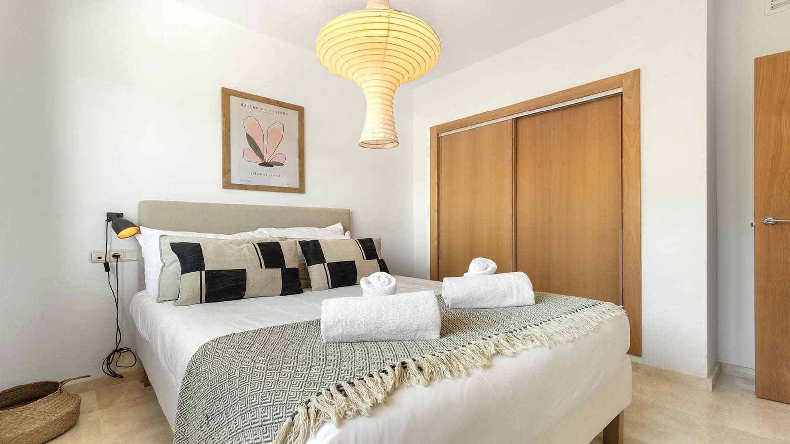 3 slaapkamer Penthouse te koop in Casares met zwembad garage - € 650.000 (Ref: 9865013)