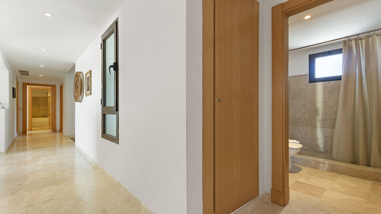 3 slaapkamer Penthouse te koop in Casares met zwembad garage - € 650.000 (Ref: 9865013)