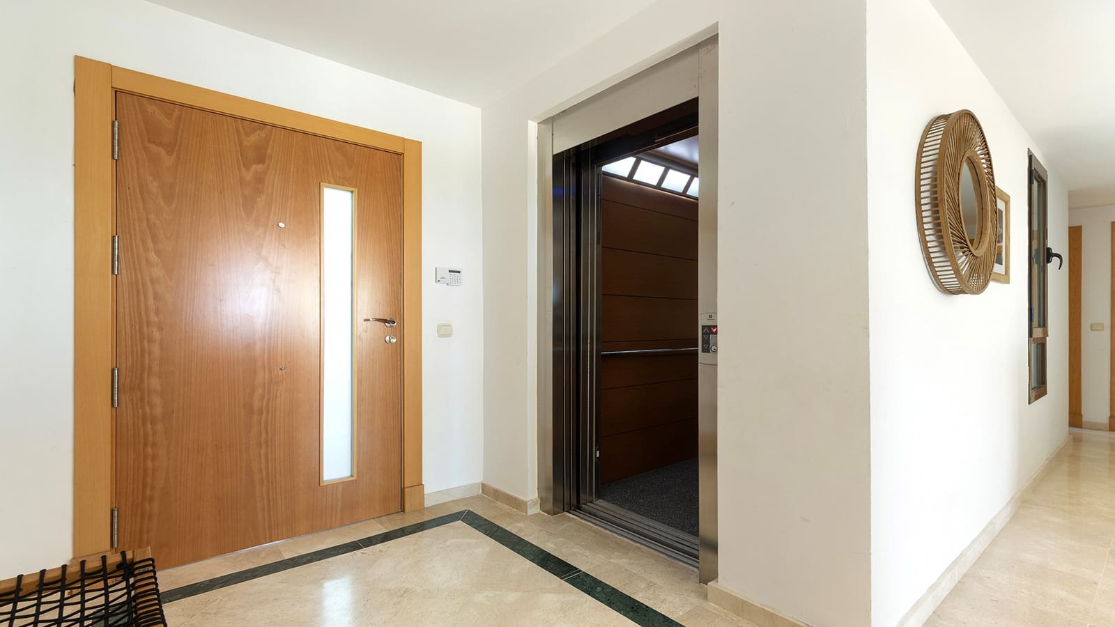 3 slaapkamer Penthouse te koop in Casares met zwembad garage - € 650.000 (Ref: 9865013)