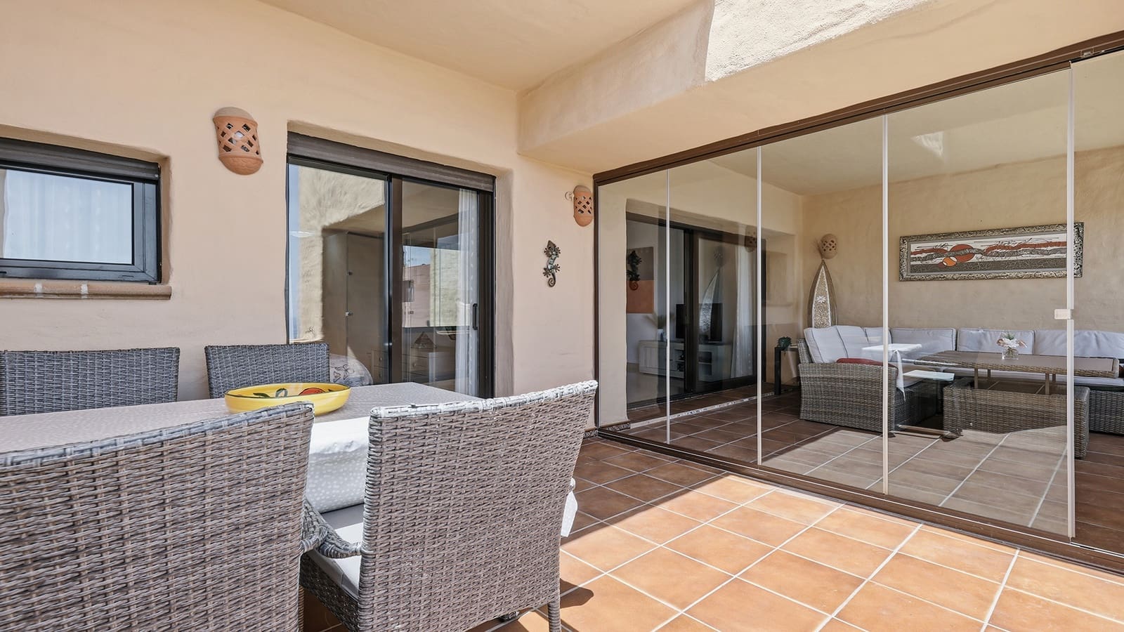 2 bedroom Apartment for sale in San Luis de Sabinillas with pool garage - € 329,000 (Ref: 9865014)