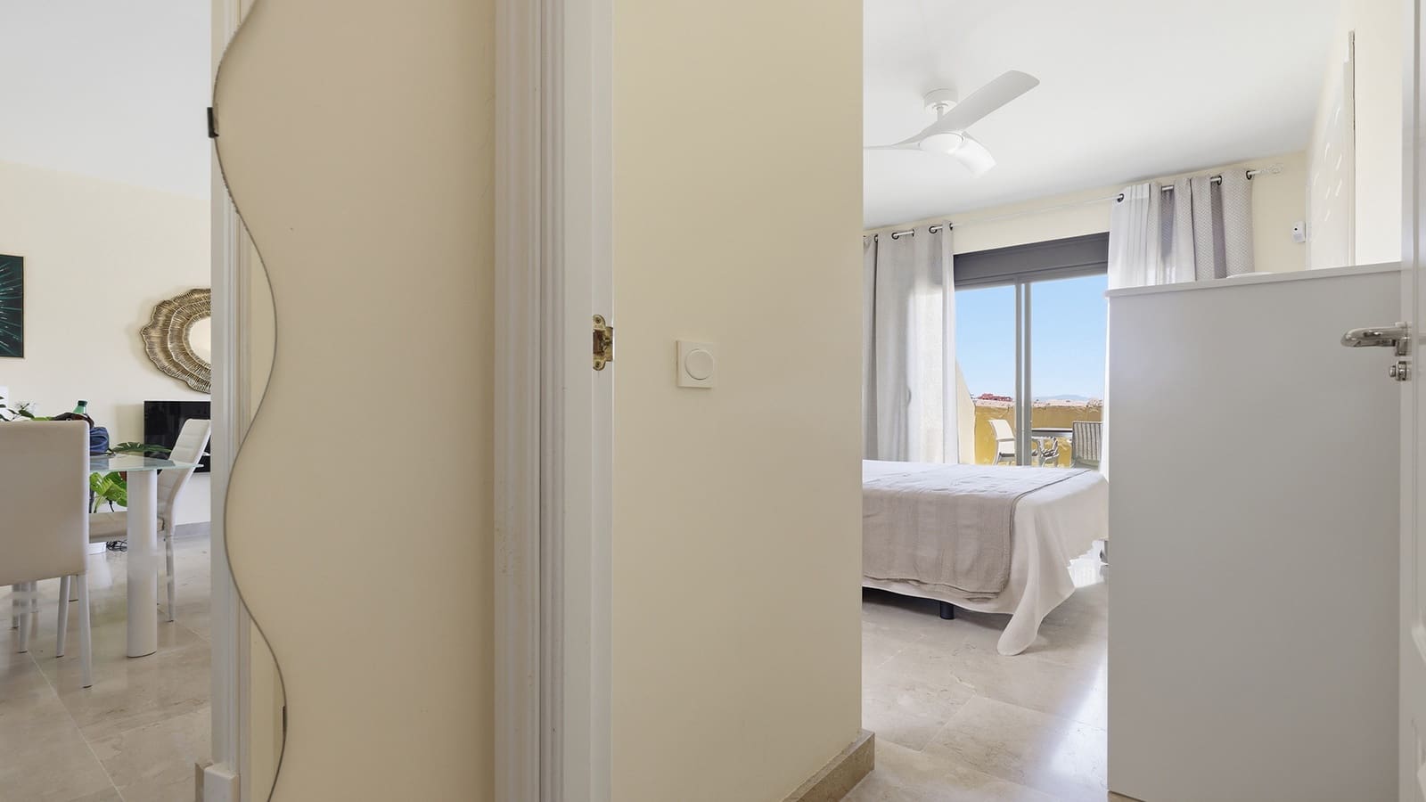 2 bedroom Penthouse for sale in Manilva with pool garage - € 265,000 (Ref: 9878232)