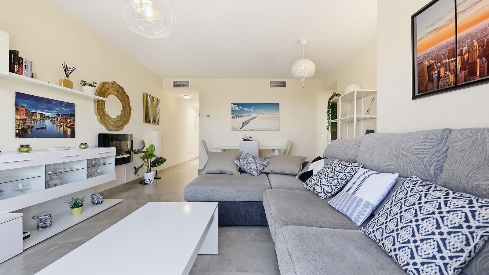 2 bedroom Penthouse for sale in Manilva with pool garage - € 265,000 (Ref: 9878232)