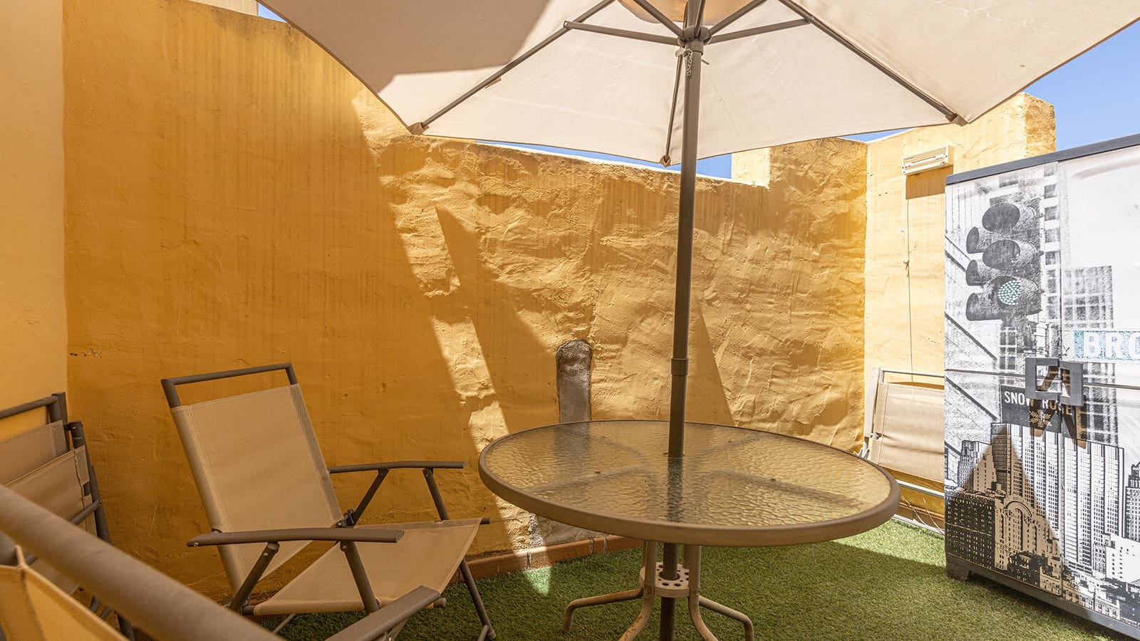 2 bedroom Penthouse for sale in Manilva with pool garage - € 265,000 (Ref: 9878232)