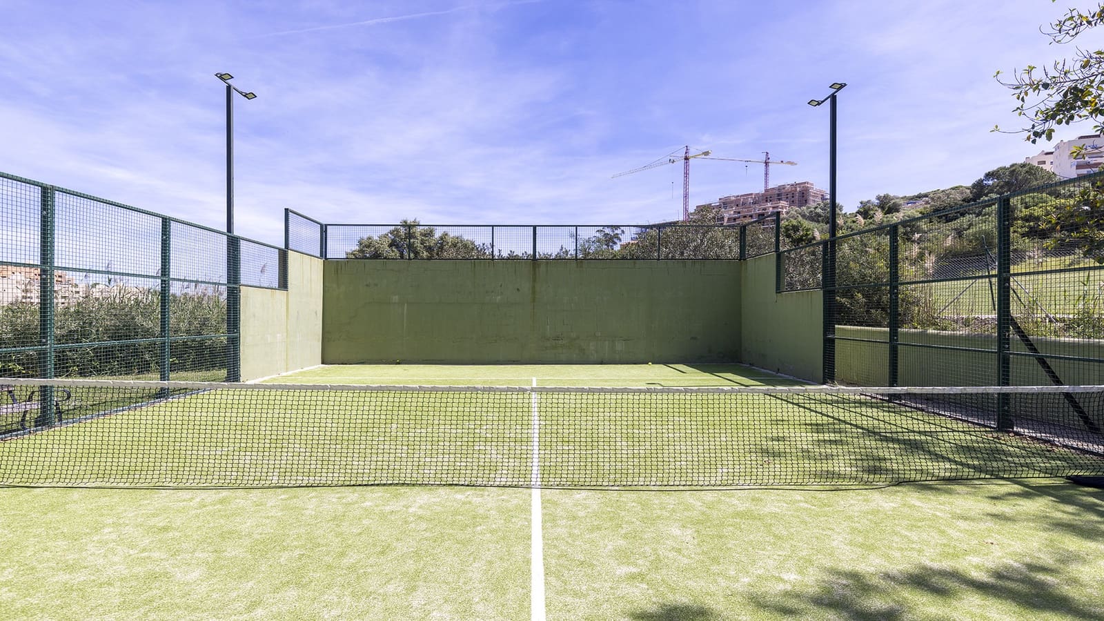 2 bedroom Penthouse for sale in Manilva with pool garage - € 265,000 (Ref: 9878232)