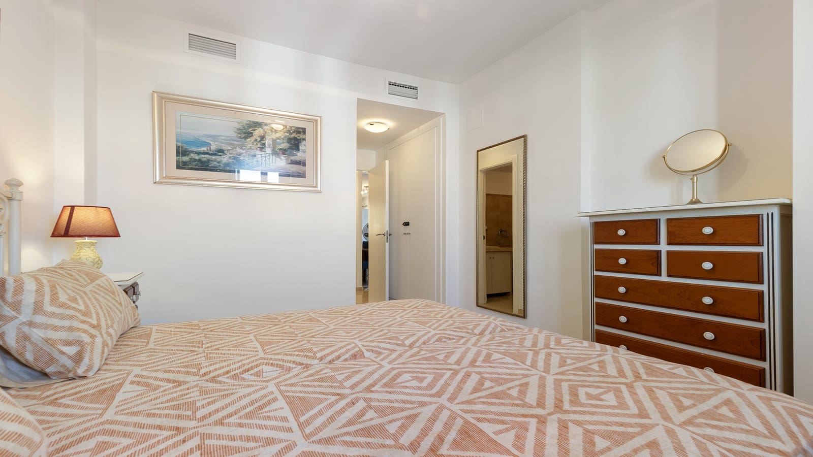 2 bedroom Apartment for sale in Bahia de Casares with pool garage - € 259,000 (Ref: 9912769)