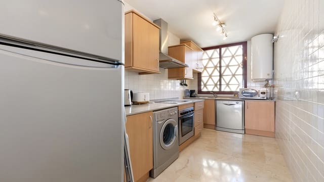 2 chambre Appartement à vendre à Bahia de Casares, Casares avec piscine garage - 259 000 € (Ref: 9912769)