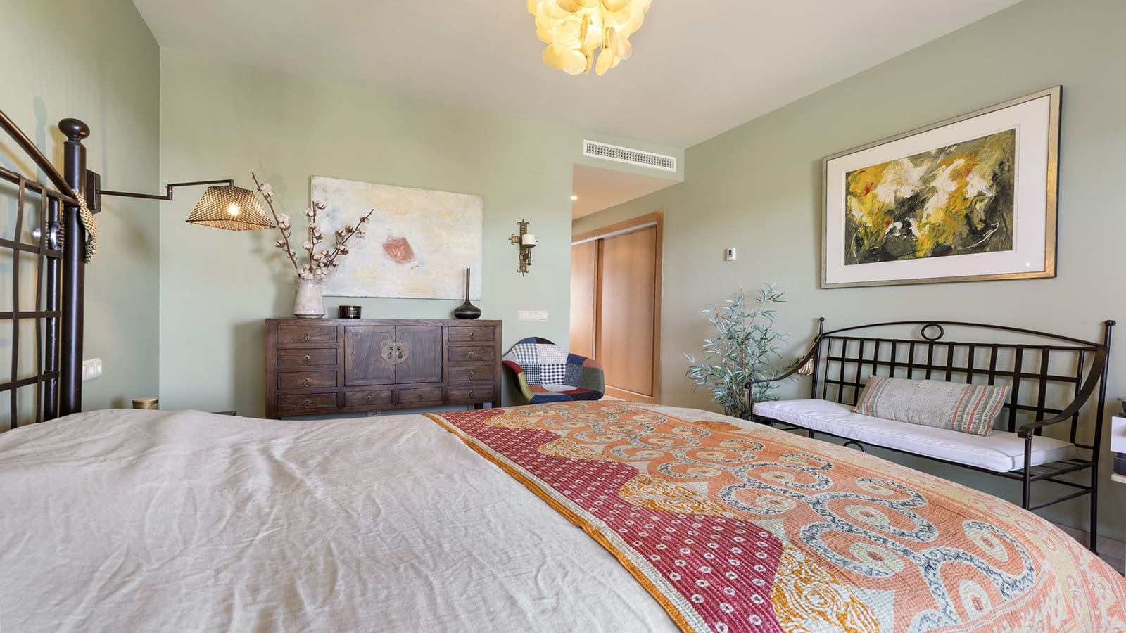 2 bedroom Apartment for sale in Casares with pool garage - € 380,000 (Ref: 9920081)
