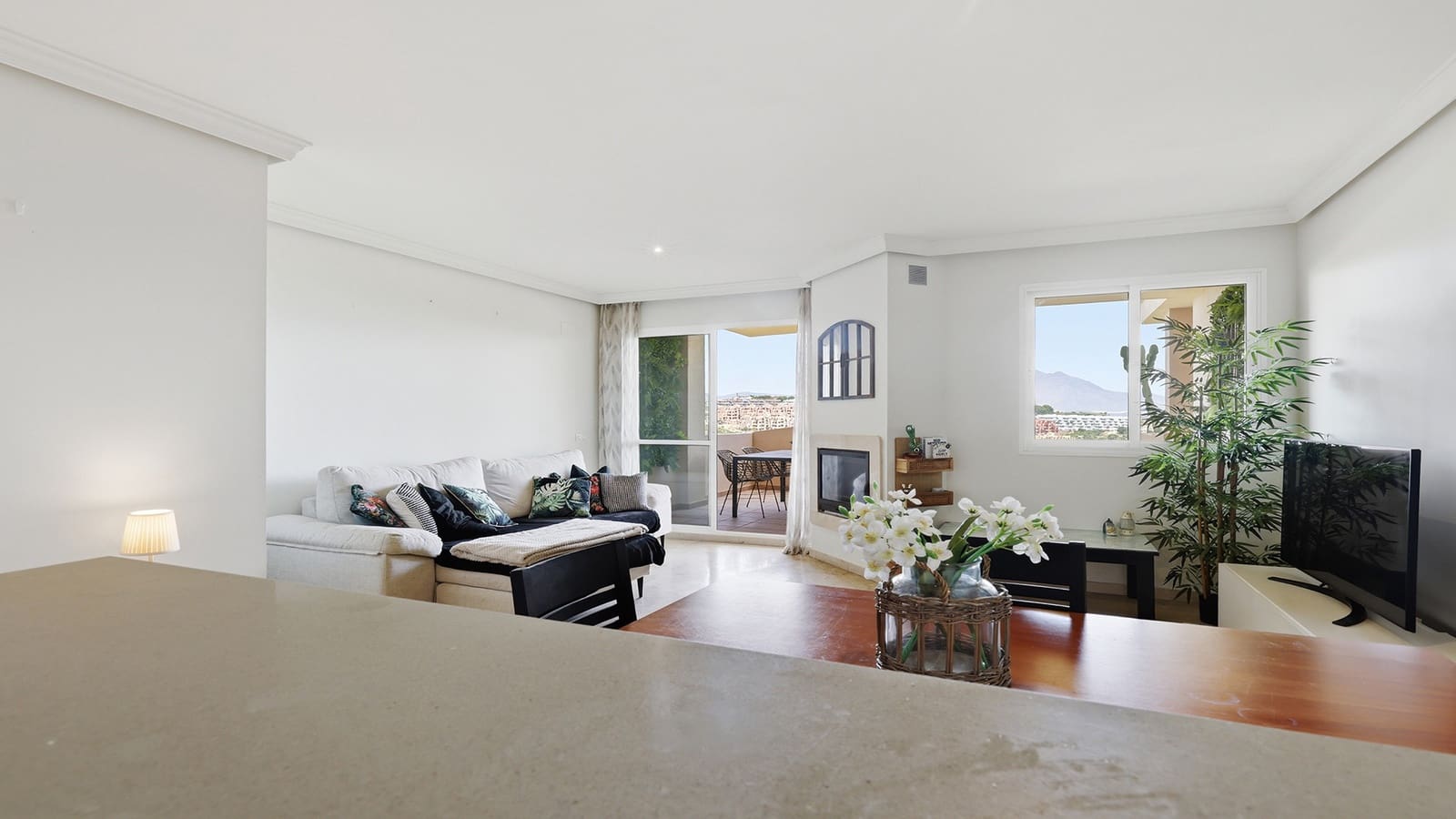 2 chambre Appartement à vendre à Manilva avec piscine garage - 279 000 € (Ref: 9920082)