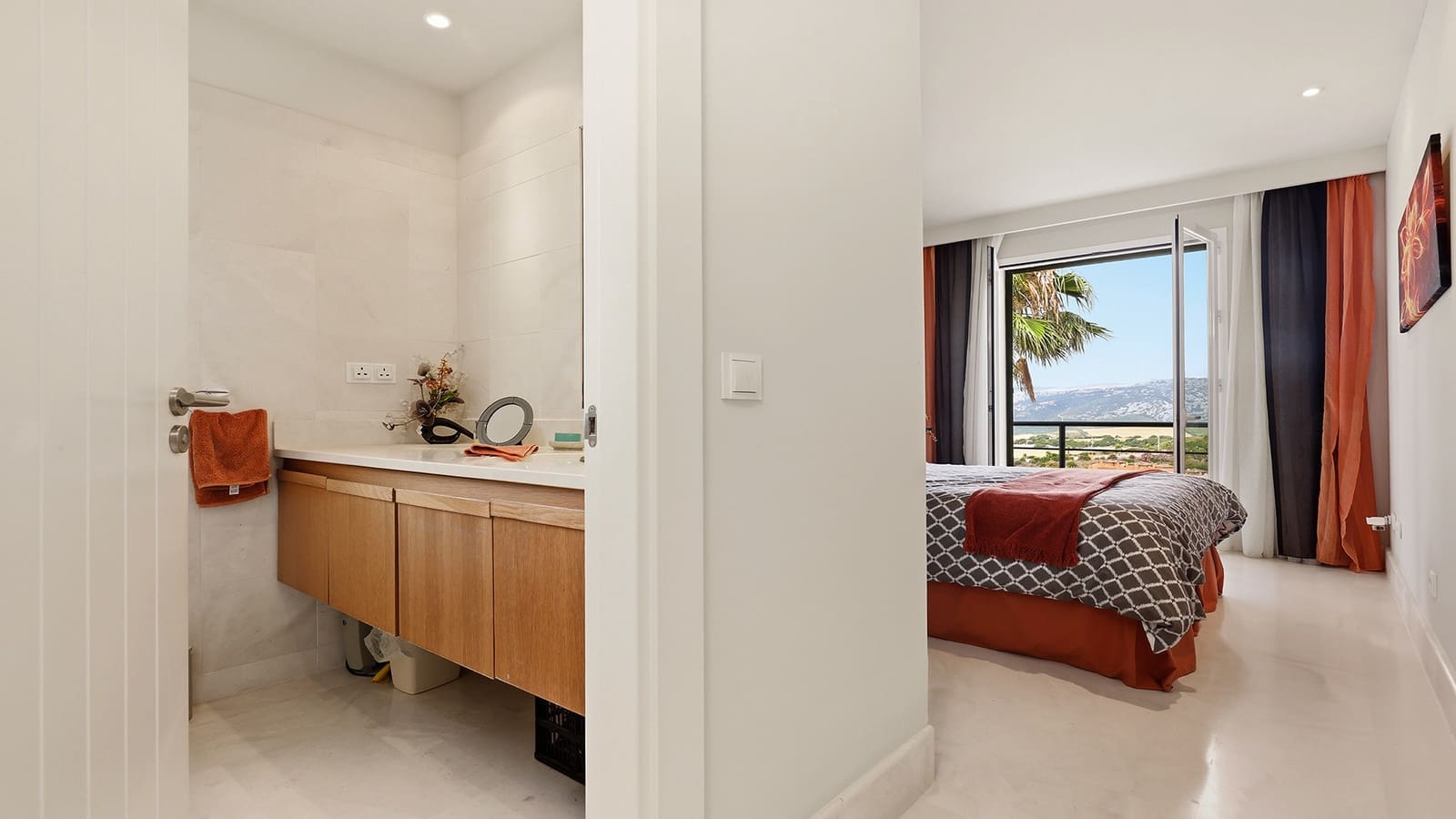 3 bedroom Apartment for sale in Casares with pool garage - € 595,000 (Ref: 9927032)