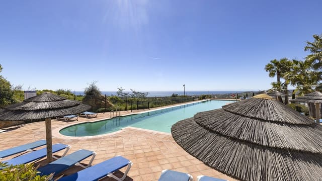 3 soverom Leilighet til salgs i Casares med svømmebasseng garasje - € 595 000 (Ref: 9927032)