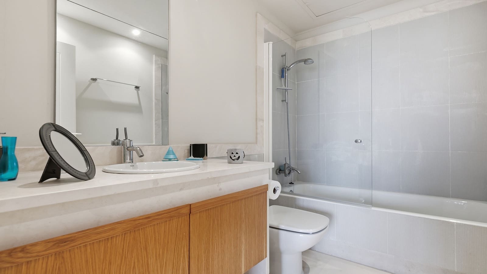 3 bedroom Apartment for sale in Casares with pool garage - € 595,000 (Ref: 9927032)
