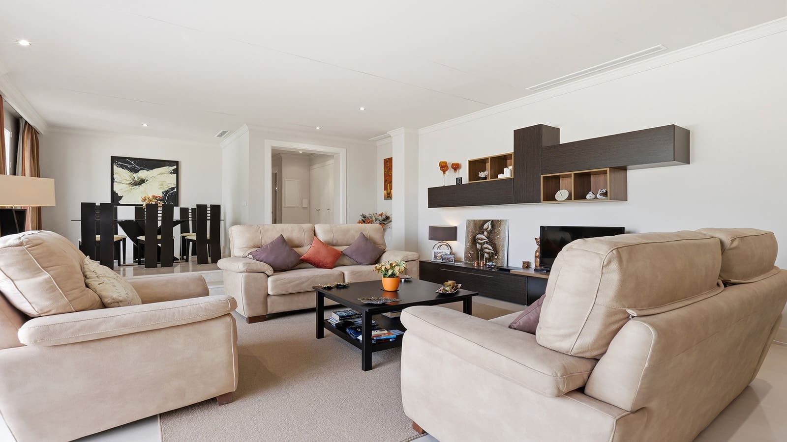 3 bedroom Apartment for sale in Casares with pool garage - € 595,000 (Ref: 9927032)