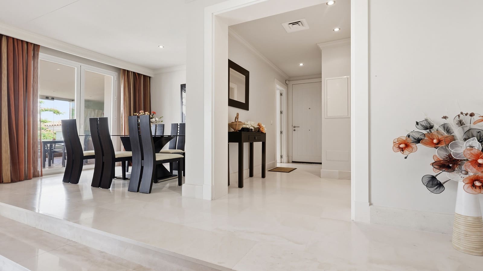 3 bedroom Apartment for sale in Casares with pool garage - € 595,000 (Ref: 9927032)