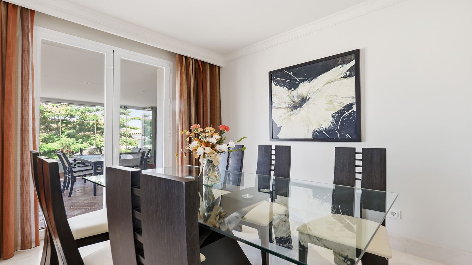 3 bedroom Apartment for sale in Casares with pool garage - € 595,000 (Ref: 9927032)