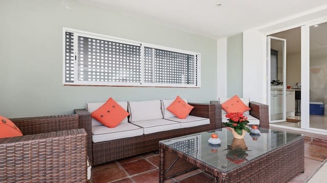 3 soveværelse Lejlighed til salg i Casares med swimmingpool garage - € 595.000 (Ref: 9927032)