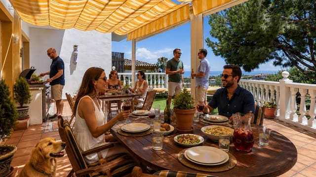 4 Zimmer Doppelhaus zu verkaufen in Manilva mit Pool Garage - 420.000 € (Ref: 9936054)