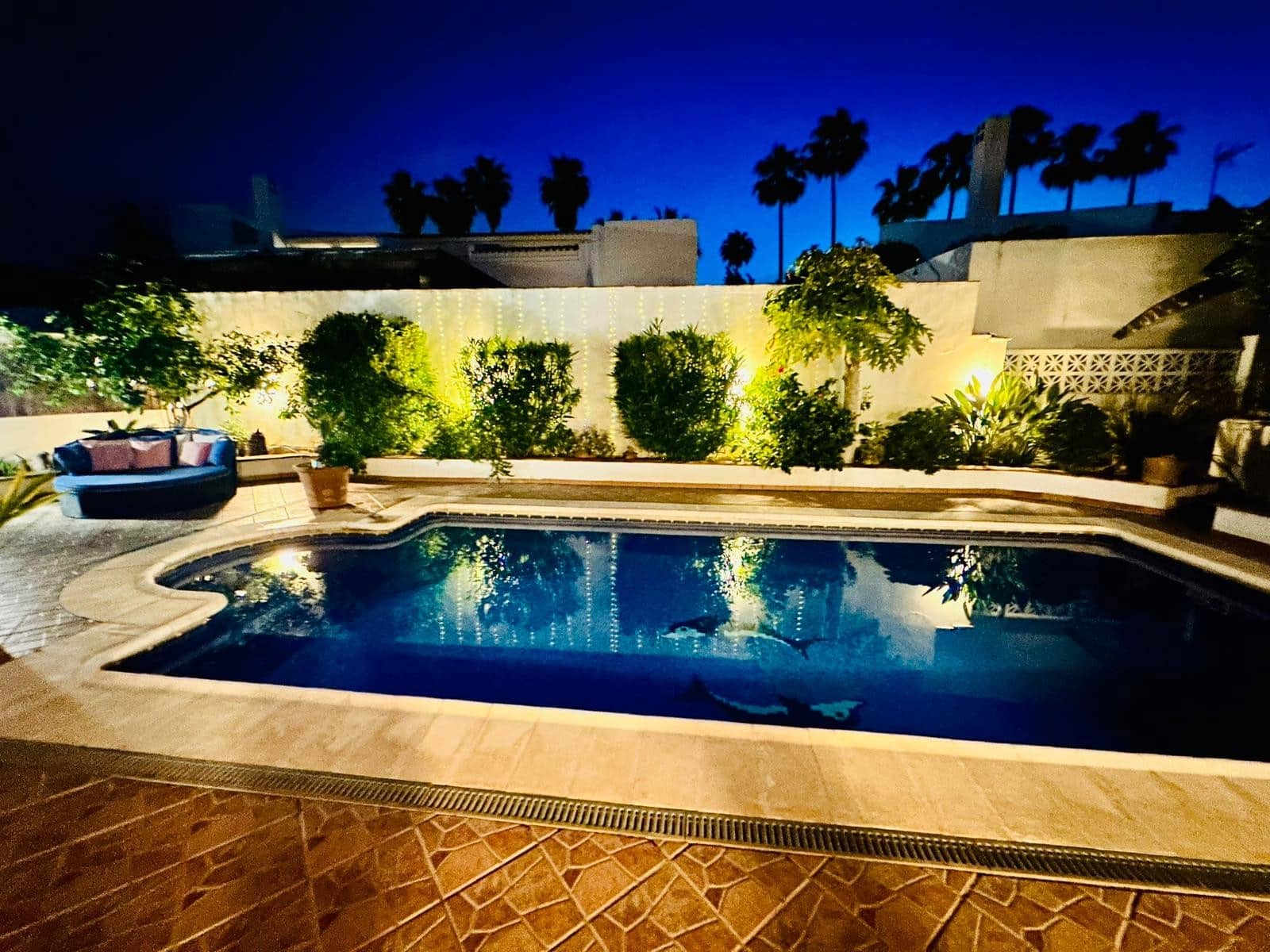 4 slaapkamer Villa te koop in Manilva met zwembad garage - € 650.000 (Ref: 9939603)