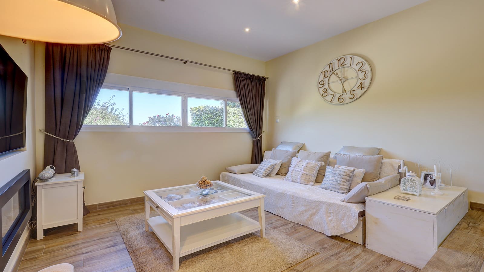 4 slaapkamer Villa te koop in Manilva met zwembad garage - € 650.000 (Ref: 9939603)
