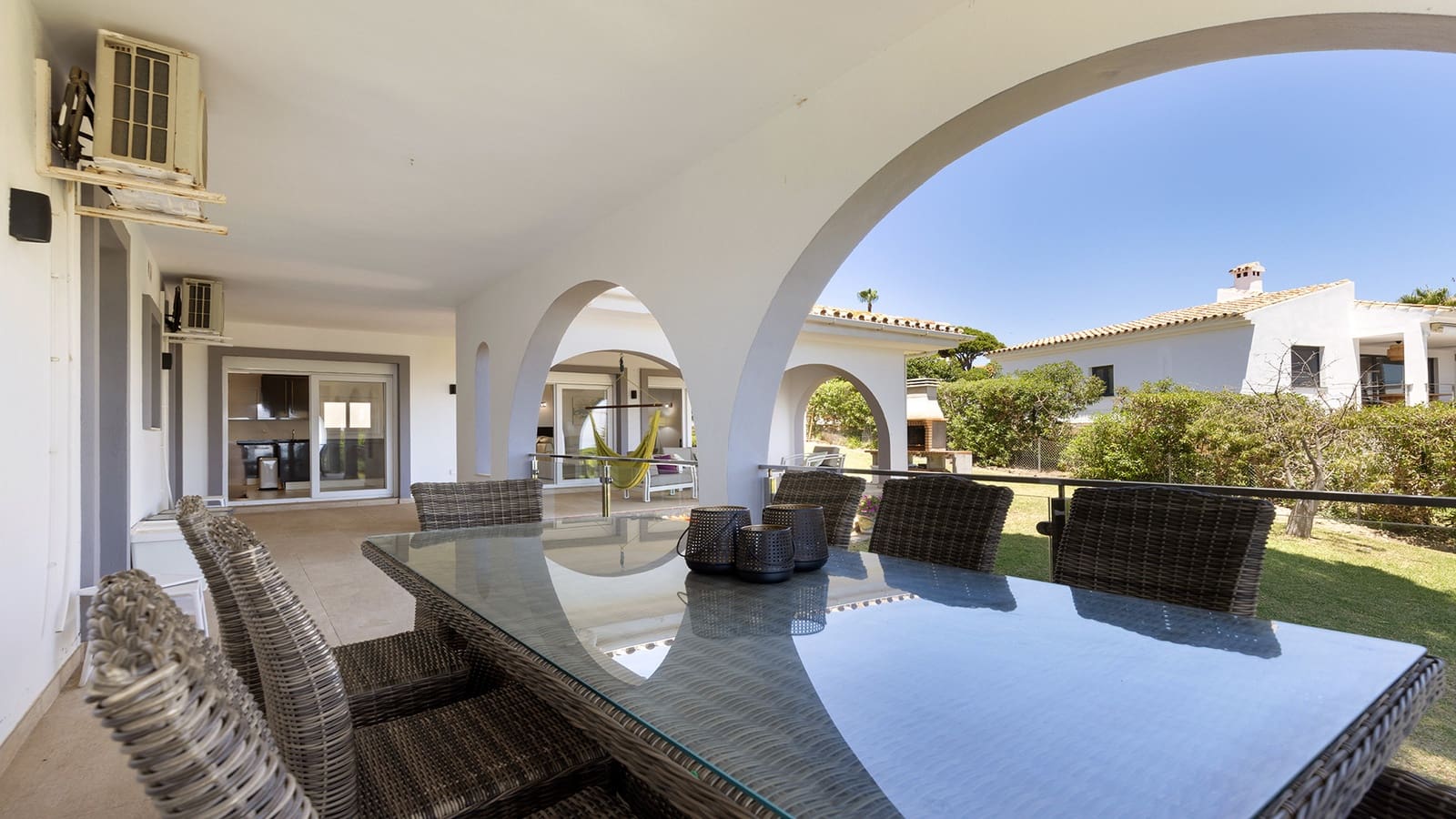 4 camera da letto Villa in vendita in Manilva con piscina garage - 1.100.000 € (Rif: 9954878)