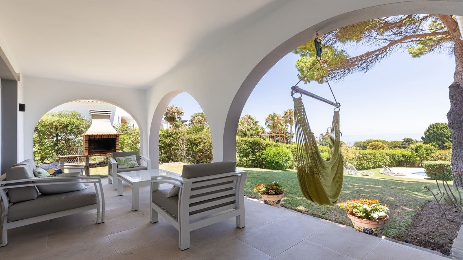 4 camera da letto Villa in vendita in Manilva con piscina garage - 1.100.000 € (Rif: 9954878)