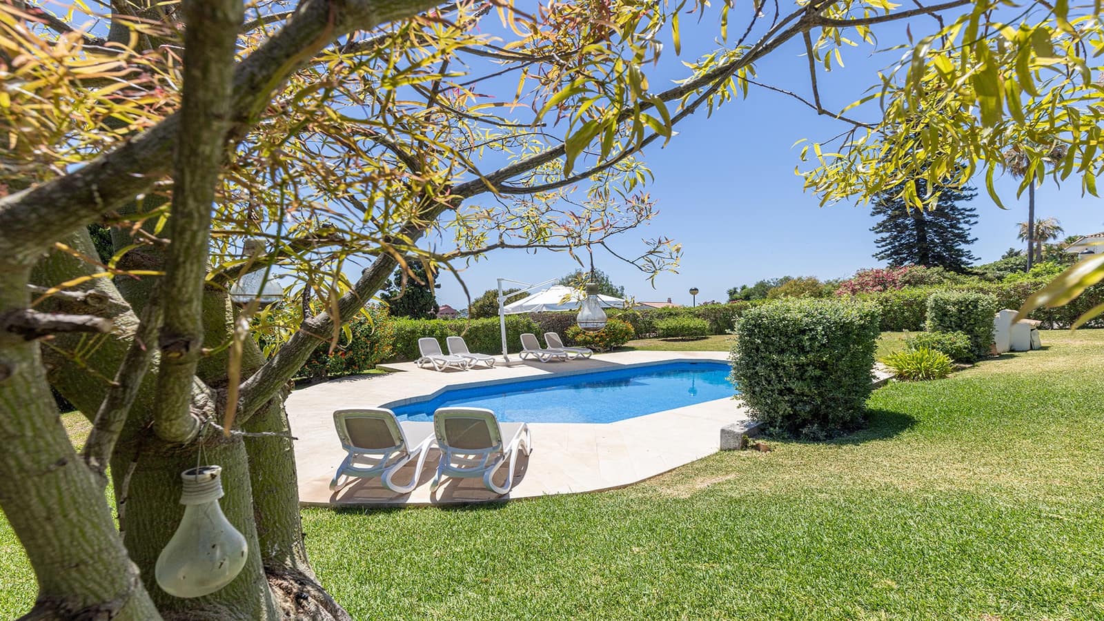 4 camera da letto Villa in vendita in Manilva con piscina garage - 1.100.000 € (Rif: 9954878)