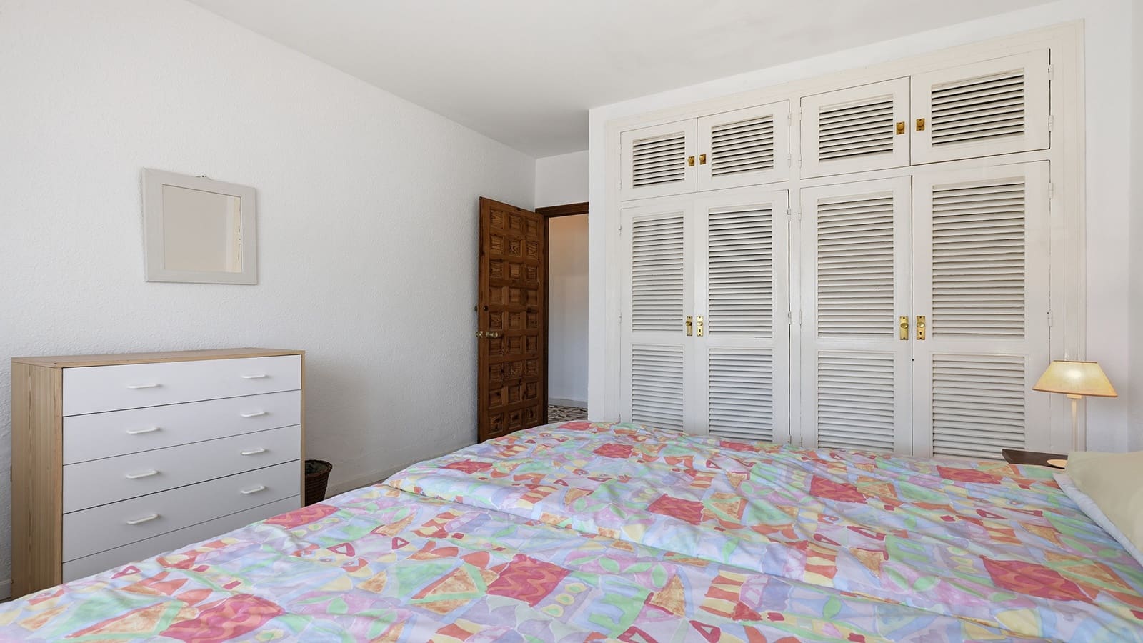 Chalet de 3 habitaciones en Manilva en venta con piscina garaje - 380.000 € (Ref: 9957627)