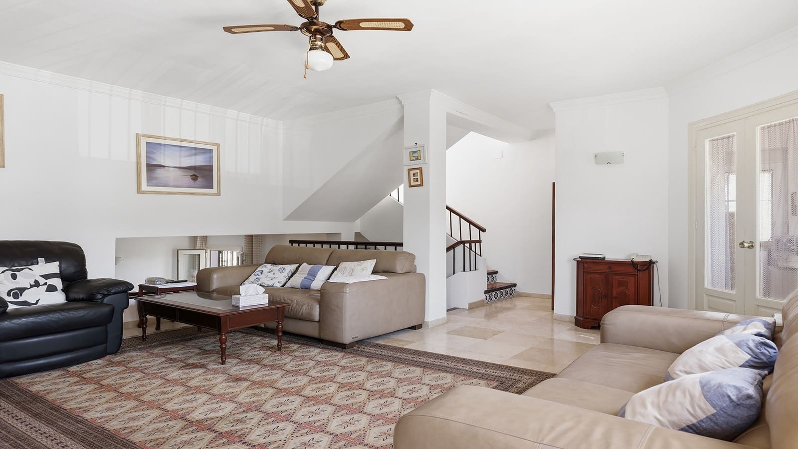 Chalet de 3 habitaciones en Manilva en venta con piscina garaje - 380.000 € (Ref: 9957627)