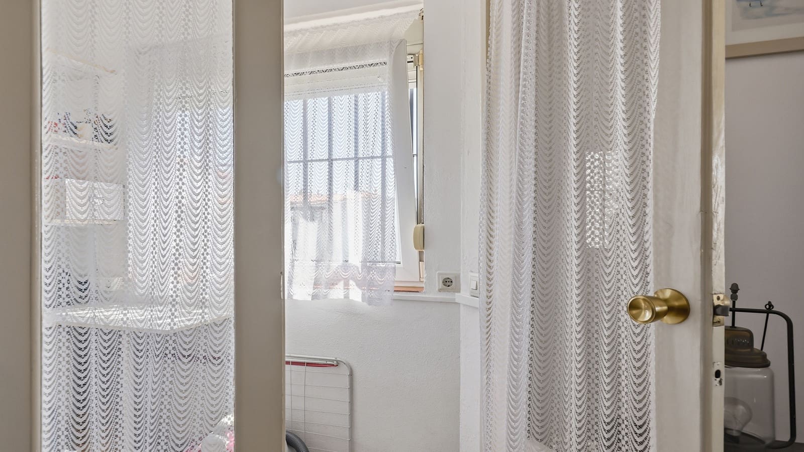 Chalet de 3 habitaciones en Manilva en venta con piscina garaje - 380.000 € (Ref: 9957627)