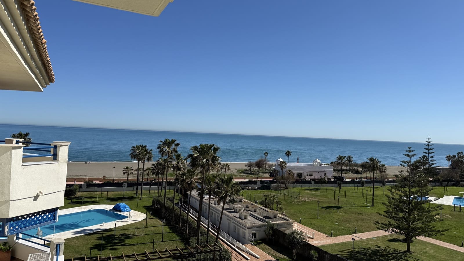1 soverom Leilighet til salgs i San Luis de Sabinillas med svømmebasseng garasje - € 275 000 (Ref: 9959412)
