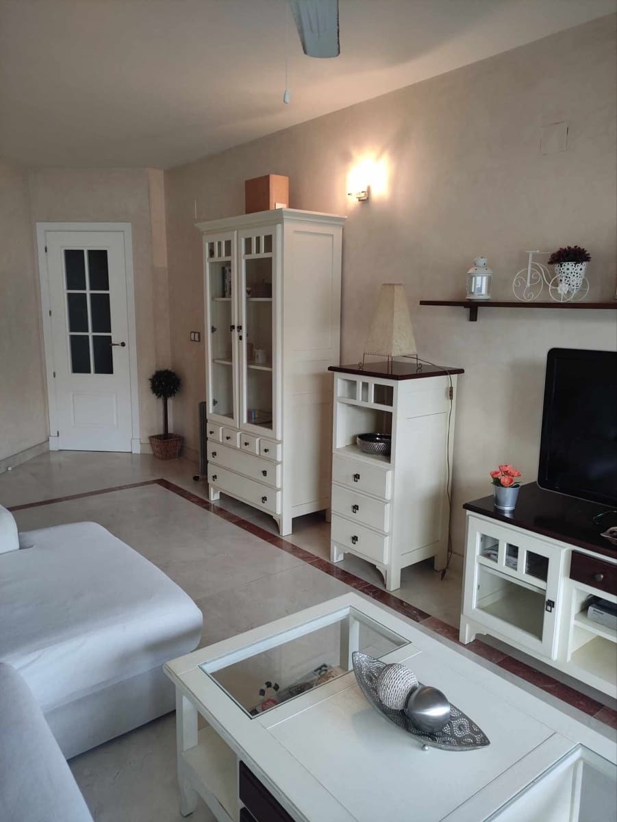 1 bedroom Apartment for sale in San Luis de Sabinillas with pool garage - € 275,000 (Ref: 9959412)