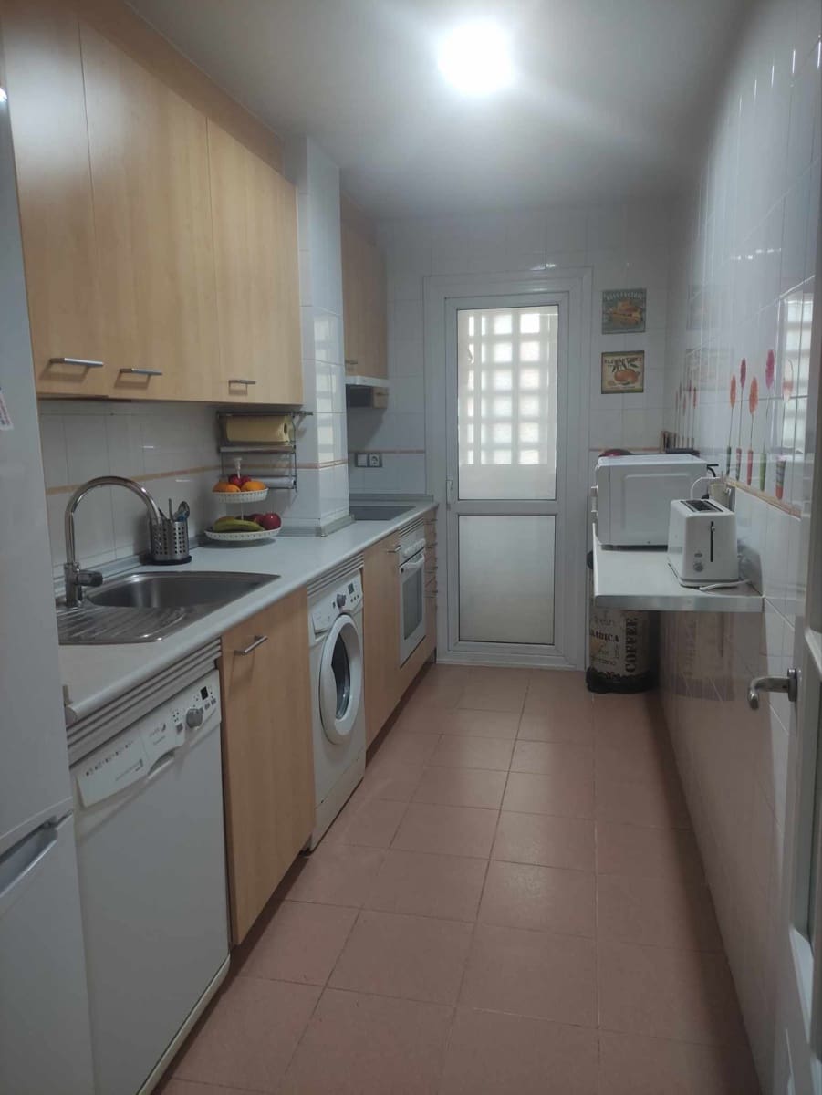 1 bedroom Apartment for sale in San Luis de Sabinillas with pool garage - € 275,000 (Ref: 9959412)